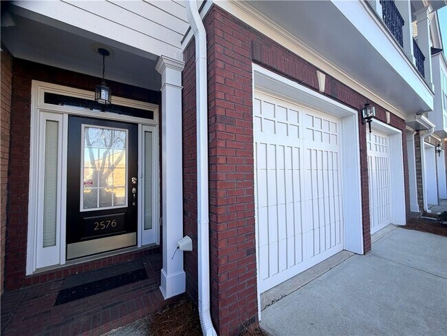 Foto del edificio - 2576 Gadsen Walk NW