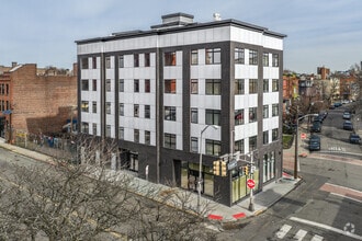 Building Photo - The Solis
