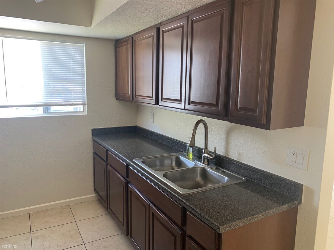 2675 W Ocotillo Rd, Phoenix, AZ 85017 Condo for Rent in Phoenix, AZ