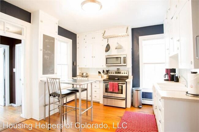 Building Photo - 4 br, 2 bath House - 1319 Pine Street
