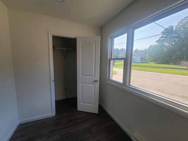 Building Photo - 169 Johnsonville Rd, Unit 1A