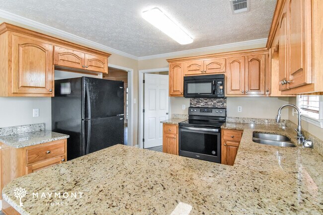 Building Photo - 518 Breckinridge Ln