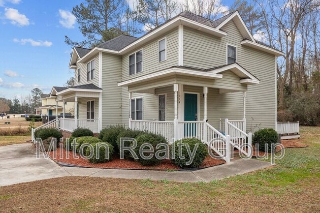 Foto del edificio - 107 Laura Ln