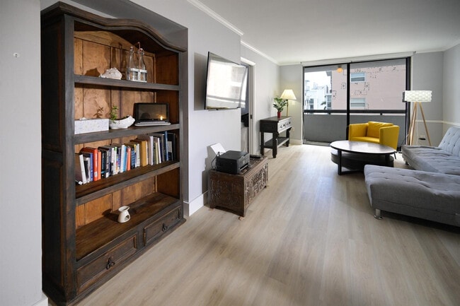 Foto del edificio - 1775 Washington Ave