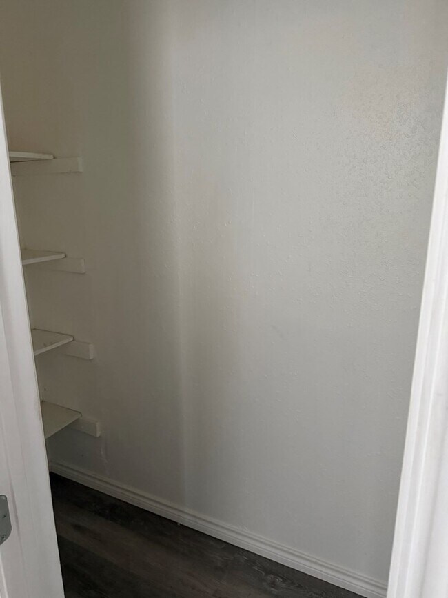 Foto del edificio - 319 E 29th St