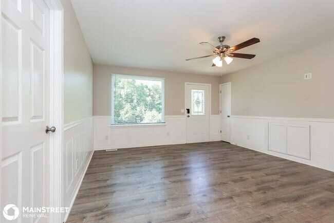 Building Photo - 675 SOUTHVIEW DR, OLD HICKORY, TN 37138