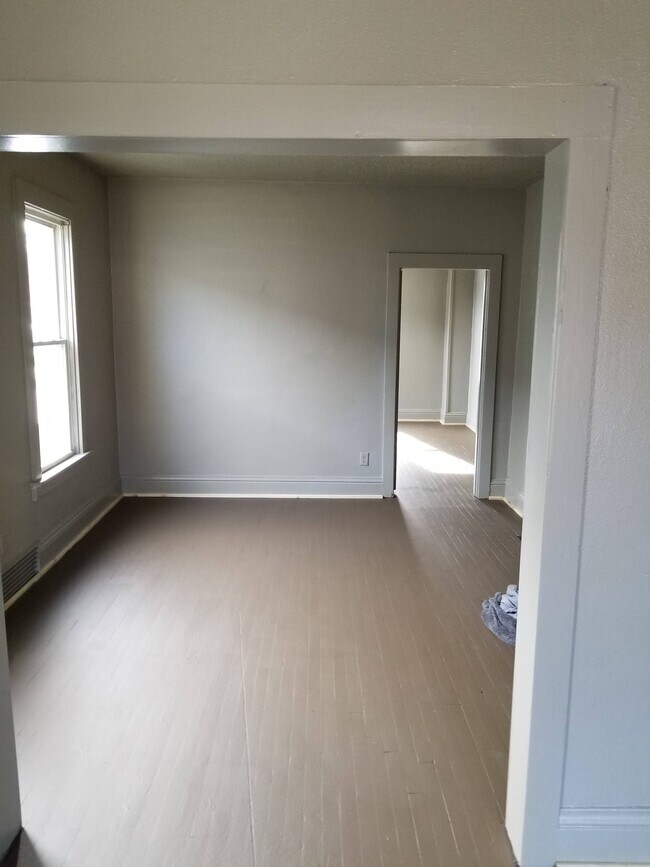 Foto del edificio - 609 W Cottonwood St