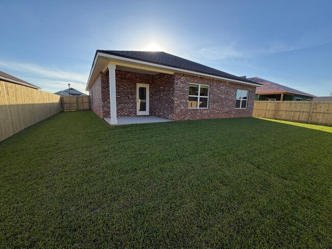 Foto del edificio - 14902 Dalton Cir