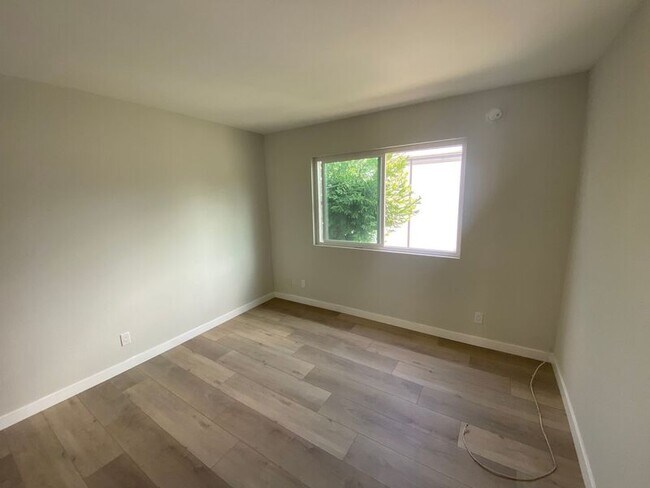 Foto del edificio - 8603 Fenwick St