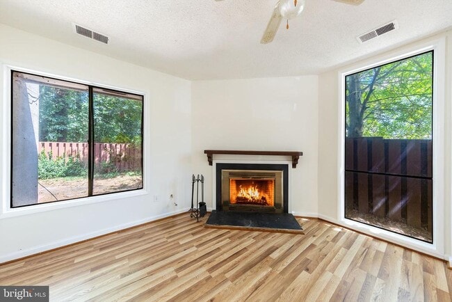 Foto del edificio - 2232 Southgate Square