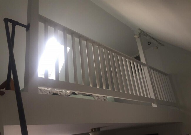 Foto del edificio - 1122 E Market St