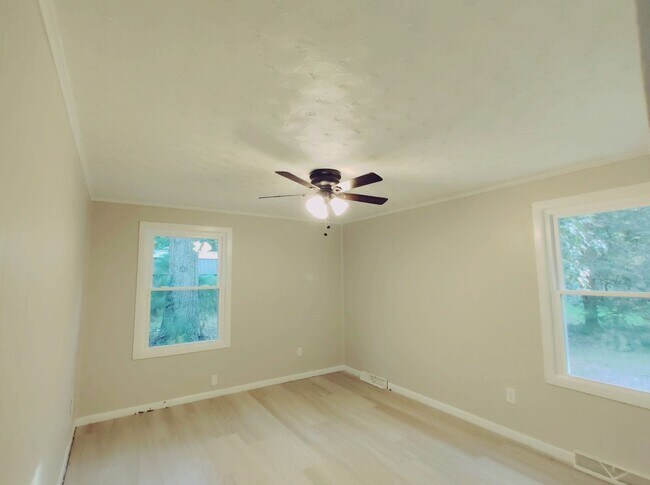 Foto del edificio - 8620 Turnerville Rd