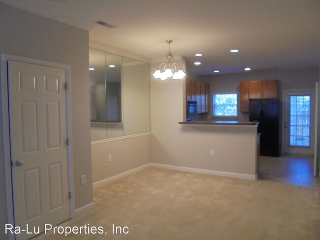 Foto del edificio - 2 br, 2.5 bath House - 110 Humberside Dr.