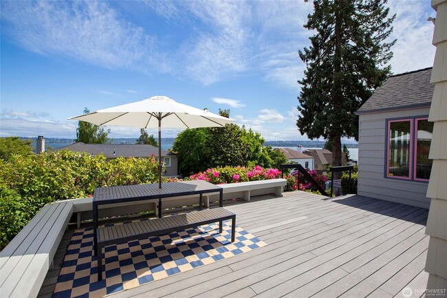 Building Photo - 4bd/3ba Seattle Home