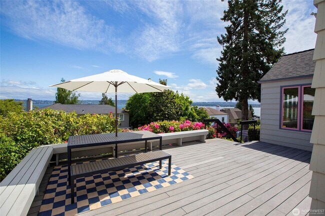 Foto del edificio - 4bd/3ba Seattle Home