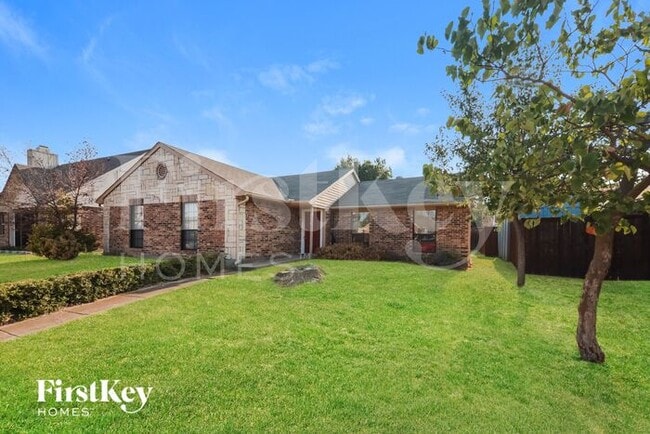 Building Photo - 4614 Horizon Dr