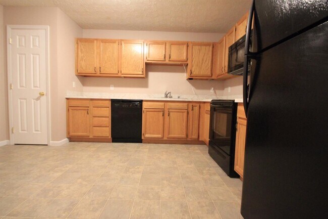 Building Photo - 838 Cobbler Ln