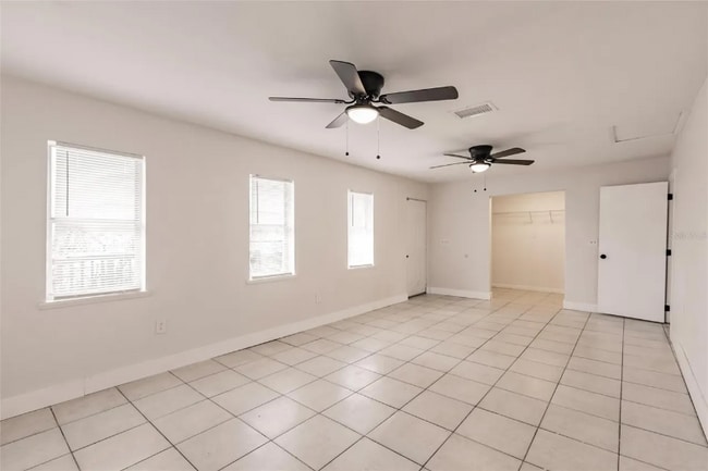 Building Photo - 1665 Florence Ave