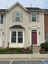 Building Photo - 1930 Asheville Dr