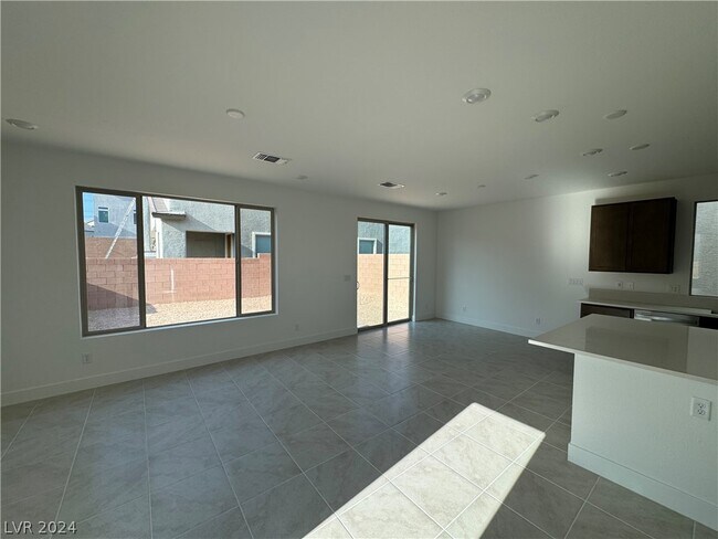 Foto del edificio - 5907 W Frias Ave