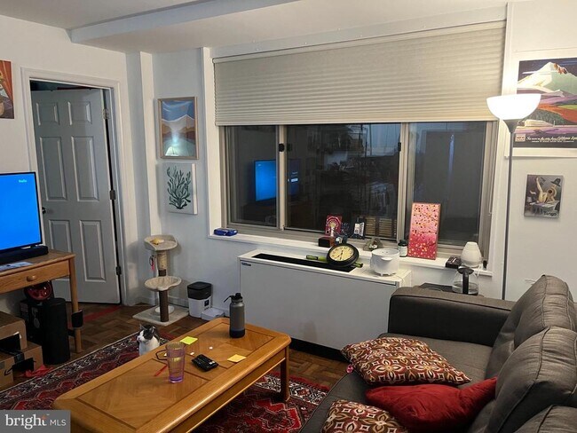 Foto del edificio - 940 25th St NW
