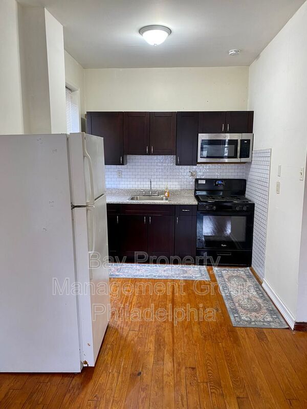 Foto del edificio - 807 S St Bernard St