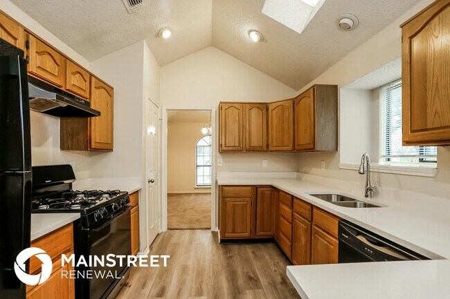 Foto del edificio - 440 Derby Ln