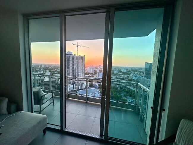 Foto del edificio - 90 SW 3rd St