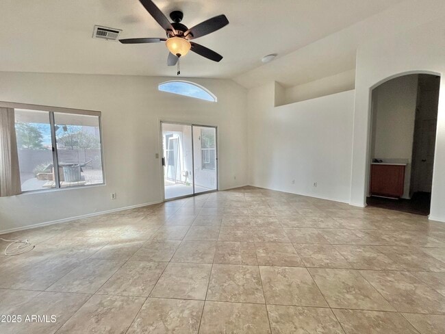 Foto del edificio - 6909 W Tina Ln