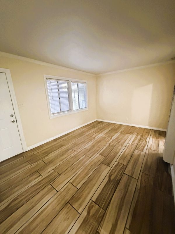 Foto del edificio - 5007 E Ocean Blvd