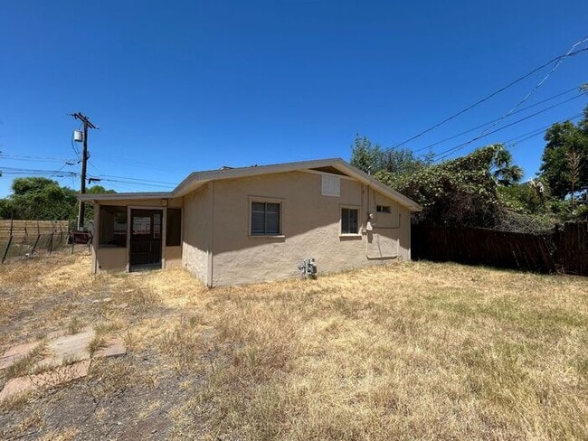 Foto del edificio - 920 1/2 S Wilson St, Tempe