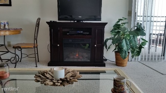 Building Photo - 2 br, 2 bath Condo - 328 Clinton Reef Dr