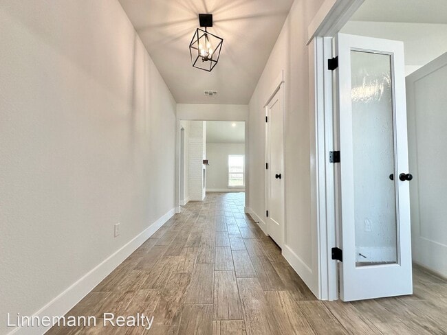 Building Photo - 4 br, 2 bath House - 8503 James Herring Way