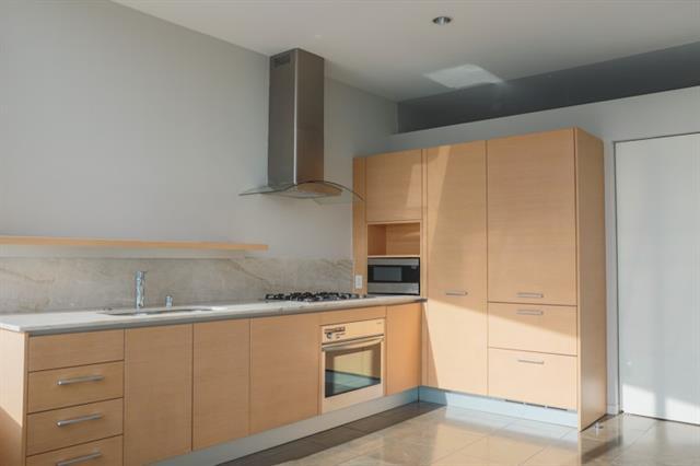 Foto del edificio - 2430 Victory Park Ln