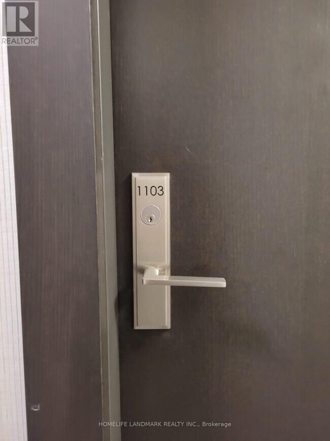 Photo du bâtiment - 9000-9000 Jane St