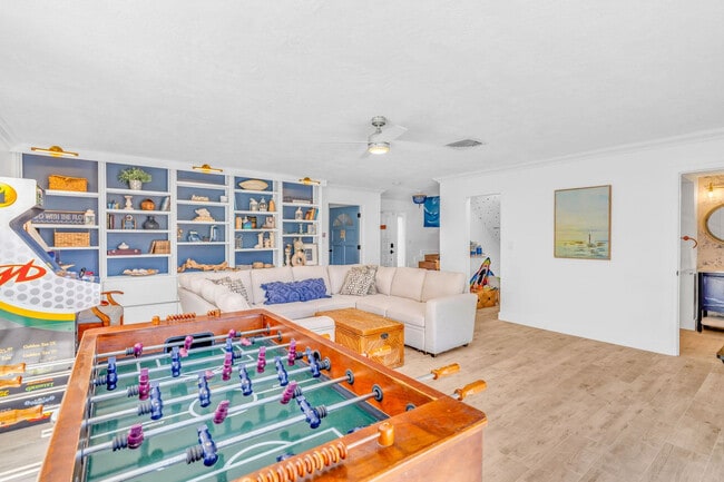 Foto del edificio - 90B Sombrero Beach Rd