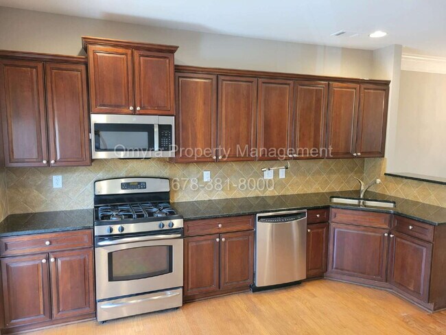 Foto del edificio - Beautiful Townhome steps away from the Beltline!