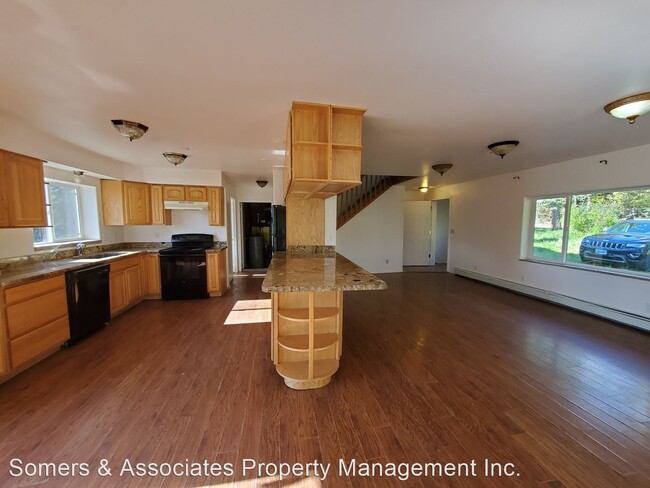 Building Photo - 5 br, 2 bath House - 668 Tekoa Trl.