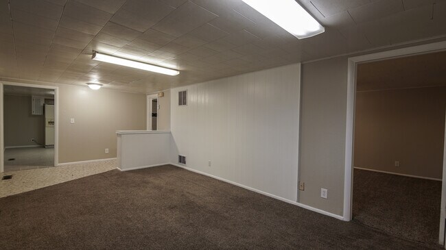Living room - 1328 Monte Vista Dr