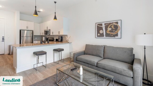 Building Photo - 650 E Sycamore St