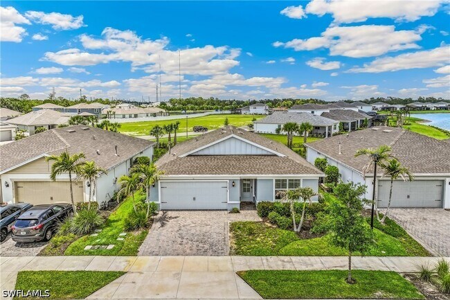 Foto del edificio - 42425 Cascade Dr