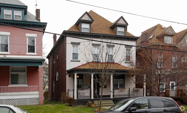 Graham House Apartments Rentals Pittsburgh, PA