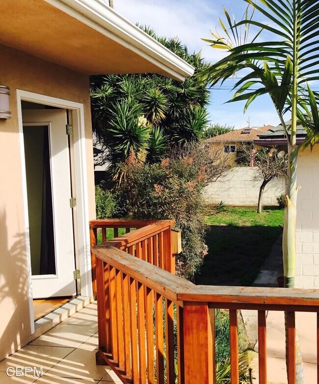 Foto del edificio - 3 br, 2 bath House - 82 Howard Street