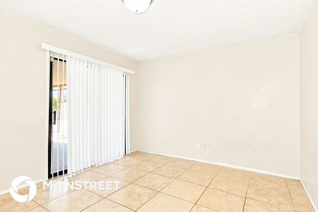 Foto del edificio - 6425 W Oregon Ave