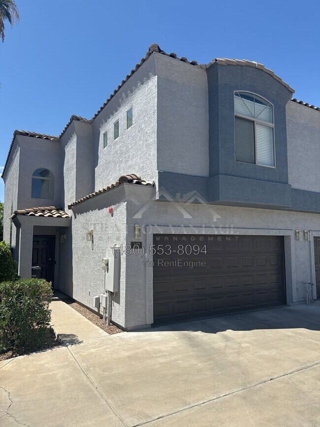 Building Photo - 3440 N 38th St