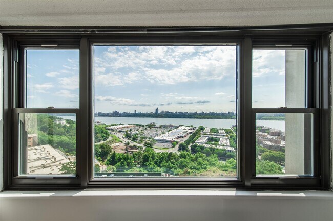 Foto del edificio - 250 Gorge Rd