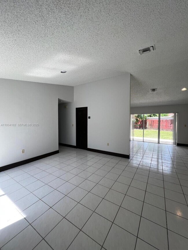 Building Photo - 14333 SW 102nd St