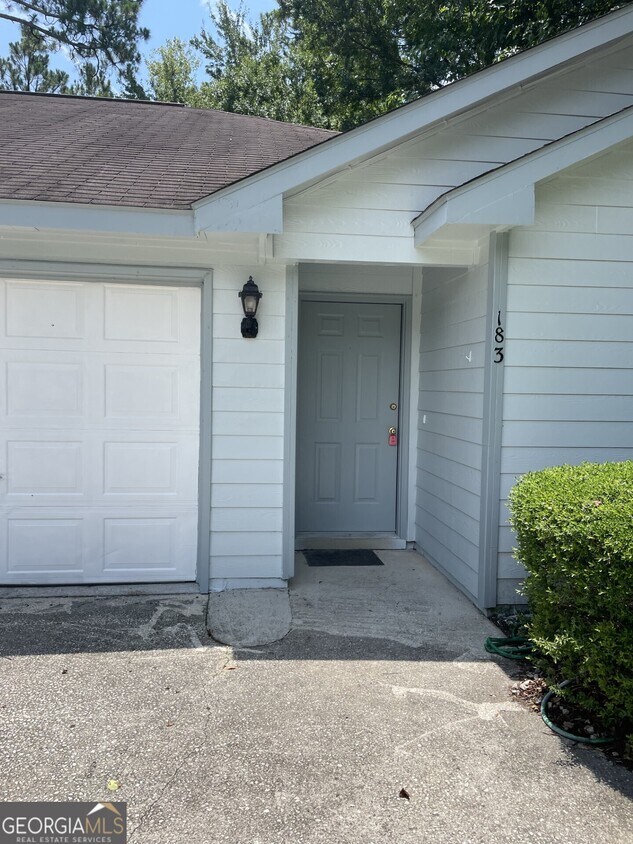 Foto principal - 183 Talbot Ct