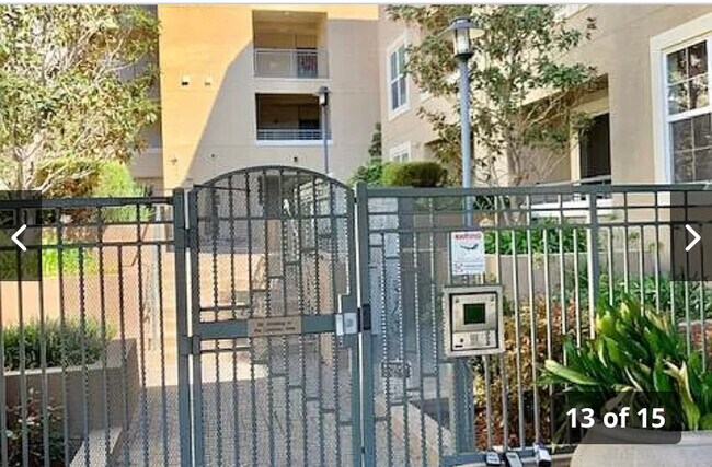 Entry Gate - 1388 Broadway