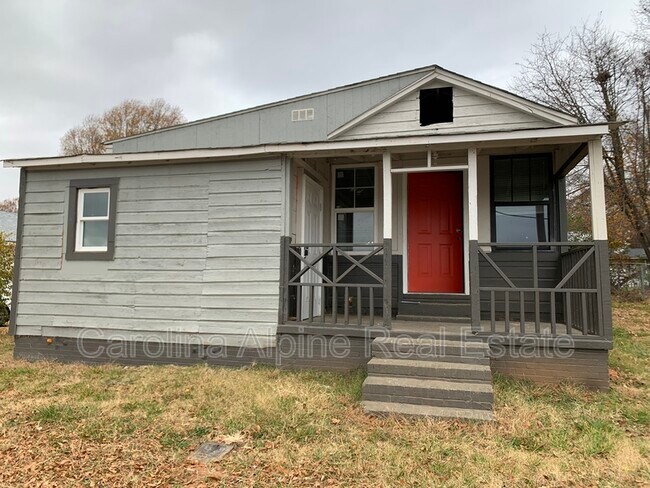 Building Photo - 304 Royster Ave